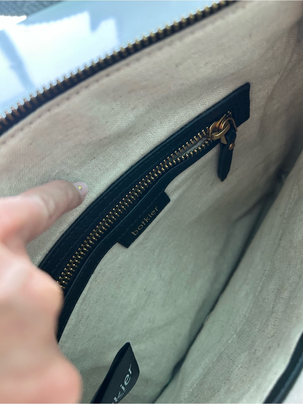 Botkier Beatrice Leather Crossbody Bag with Front Zip Pocket - Picture 10 of 11